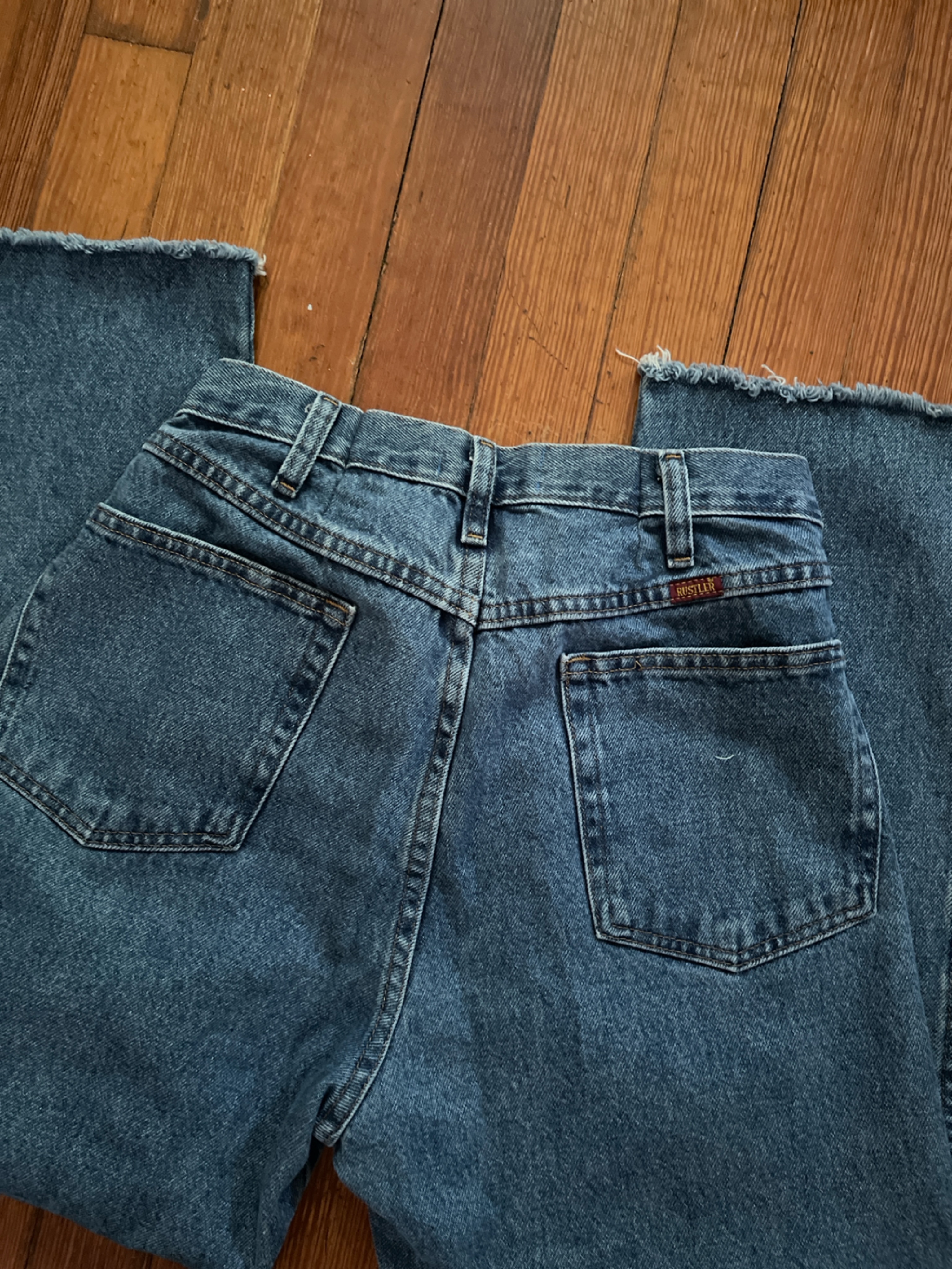Nwot Proche Upcycled Front Pleat Denim In Medium Wash Jeans Raw Hem Recycled — image 8 of 8